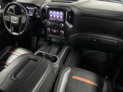 Used 2020 GMC Sierra 1500 AT4 w/ AT4 Premium Package AWD/4WD image 12