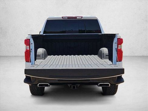 Used 2024 Chevrolet Silverado 1500 LT Trail Boss w/ Convenience Package II AWD/4WD image 12