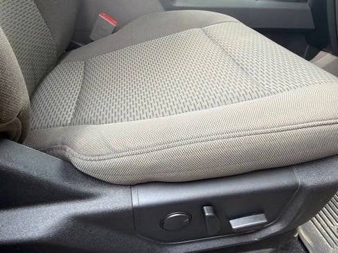 Used 2019 Ford F150 XLT w/ Equipment Group 302A Luxury RWD image 8
