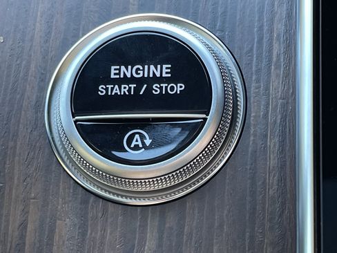 New 2026 Mercedes-Benz GLC 300 4MATIC image 29