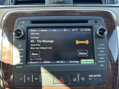 Used 2017 Buick Enclave Premium w/ Experience Buick Package image 21