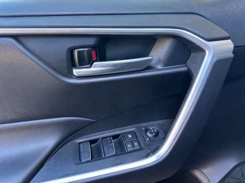 Used 2024 Toyota RAV4 XLE image 10