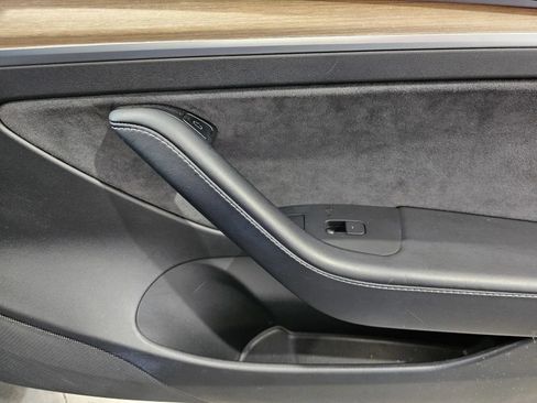Used 2021 Tesla Model 3 Long Range AWD/4WD image 6