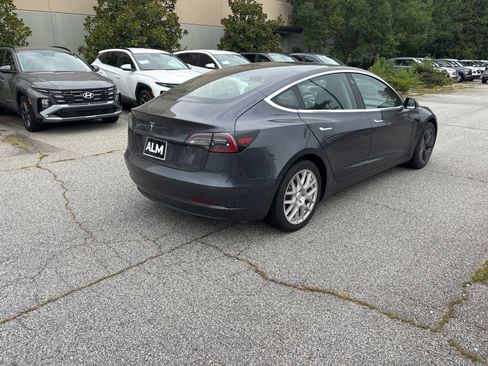 Used 2018 Tesla Model 3 Long Range RWD image 6