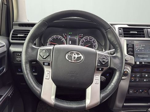 Used 2023 Toyota 4Runner Limited image 11