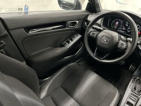 Certified 2025 Honda Civic Sport Touring image 12