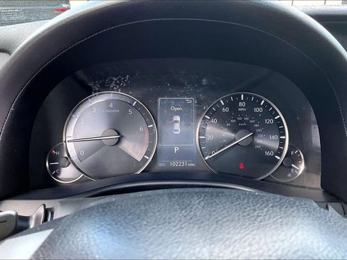 Used 2016 Lexus GS 200t image 12