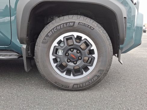 New 2026 Toyota 4Runner TRD Off-Road Premium image 4