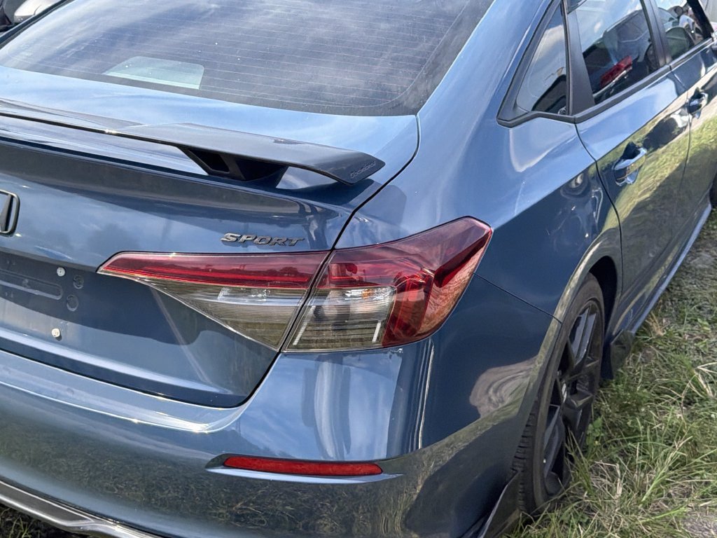 Used 2025 Honda Civic Sport image 6