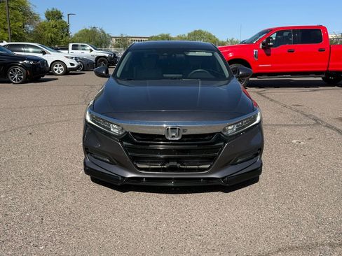 Used 2019 Honda Accord EX image 2