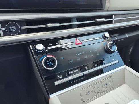 New 2026 Hyundai Santa Fe SEL FWD image 12