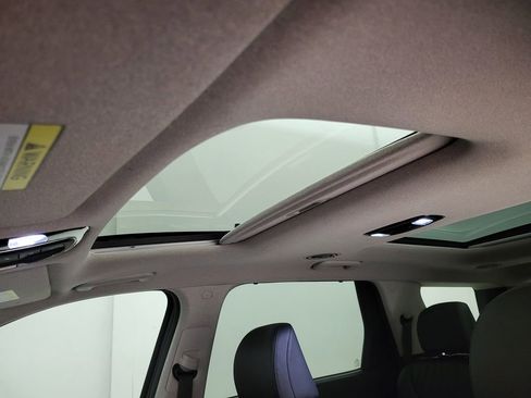 Used 2024 Hyundai Palisade Limited image 20