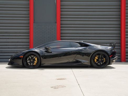 Used 2016 Lamborghini Huracan LP 610-4 AWD/4WD image 9