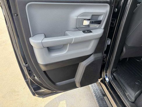 Used 2020 RAM 1500 Classic Warlock AWD/4WD image 17