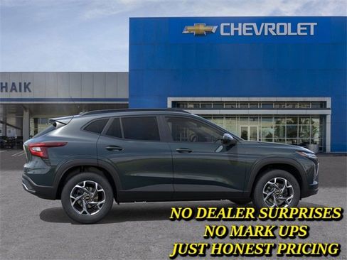 New 2026 Chevrolet Trax LT image 5