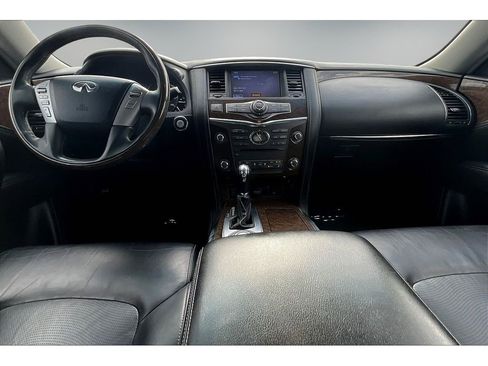 Used 2017 INFINITI QX80 4WD image 7