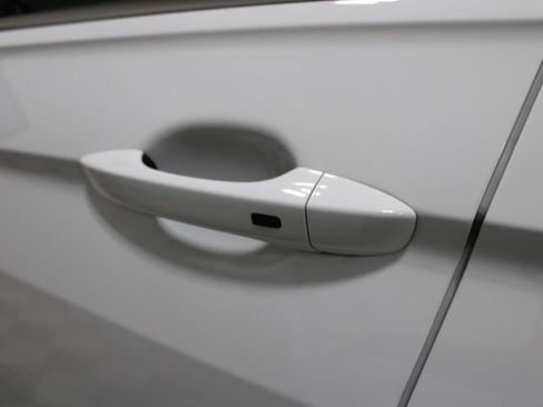 Used 2024 Volkswagen Tiguan Wolfsburg Edition image 14