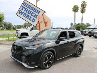 Used 2022 Toyota Highlander XSE AWD/4WD video 1