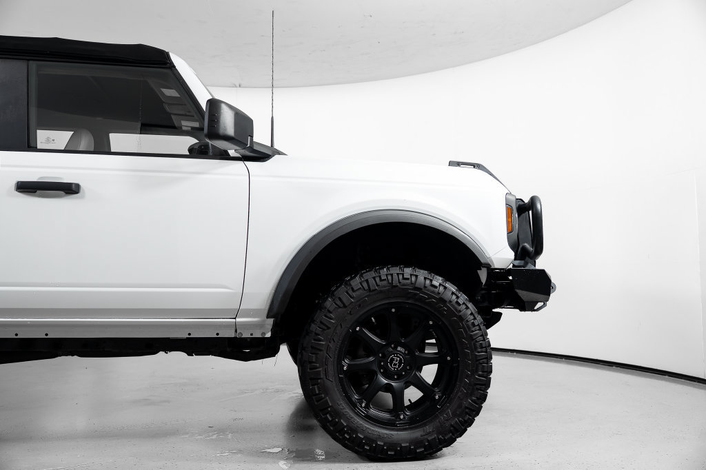 Used 2022 Ford Bronco 4-Door w/ Sasquatch Package AWD/4WD image 4