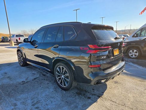 Used 2024 BMW X5 xDrive40i w/ M Sport Package image 6