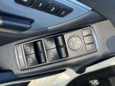 Used 2013 Mercedes-Benz C 300 Sport w/ Multimedia Pkg image 15