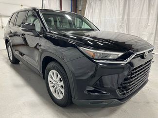 Used 2025 Toyota Grand Highlander AWD video 1