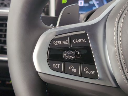 New 2026 BMW X6 M60i image 14