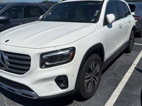 Used 2025 Mercedes-Benz GLB 250 w/ Exclusive Package image 1