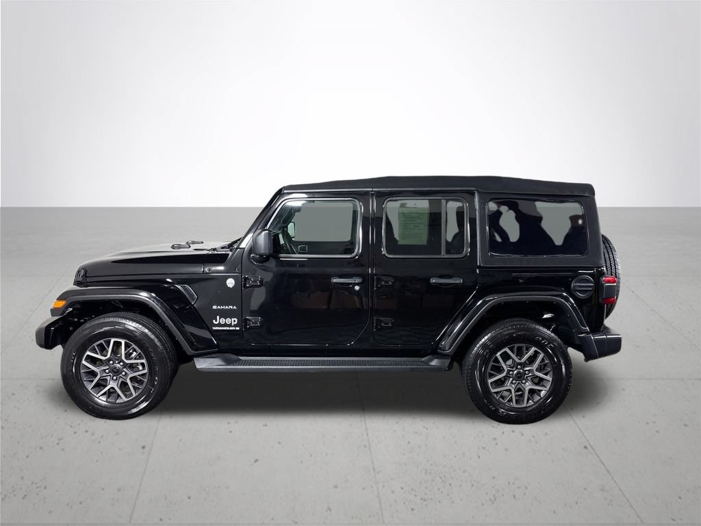 Used 2024 Jeep Wrangler Unlimited Sahara w/ Technology Group AWD/4WD image 10