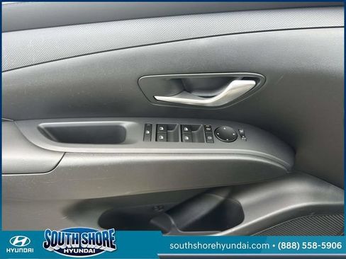 Certified 2025 Hyundai Tucson SEL AWD/4WD image 18