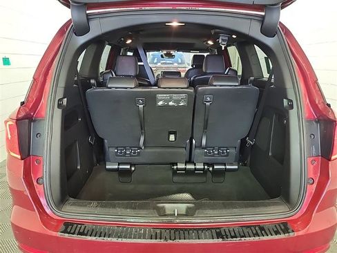 Used 2023 Honda Odyssey Sport image 9