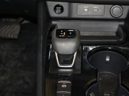 Used 2026 Nissan Rogue SV FWD image 28
