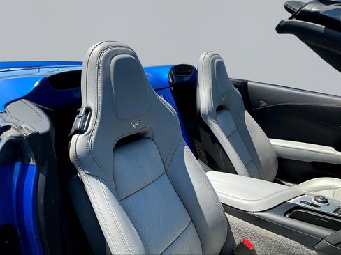 Used 2014 Chevrolet Corvette Stingray Convertible w/ 2LT Preferred Equipment Group RWD image 23