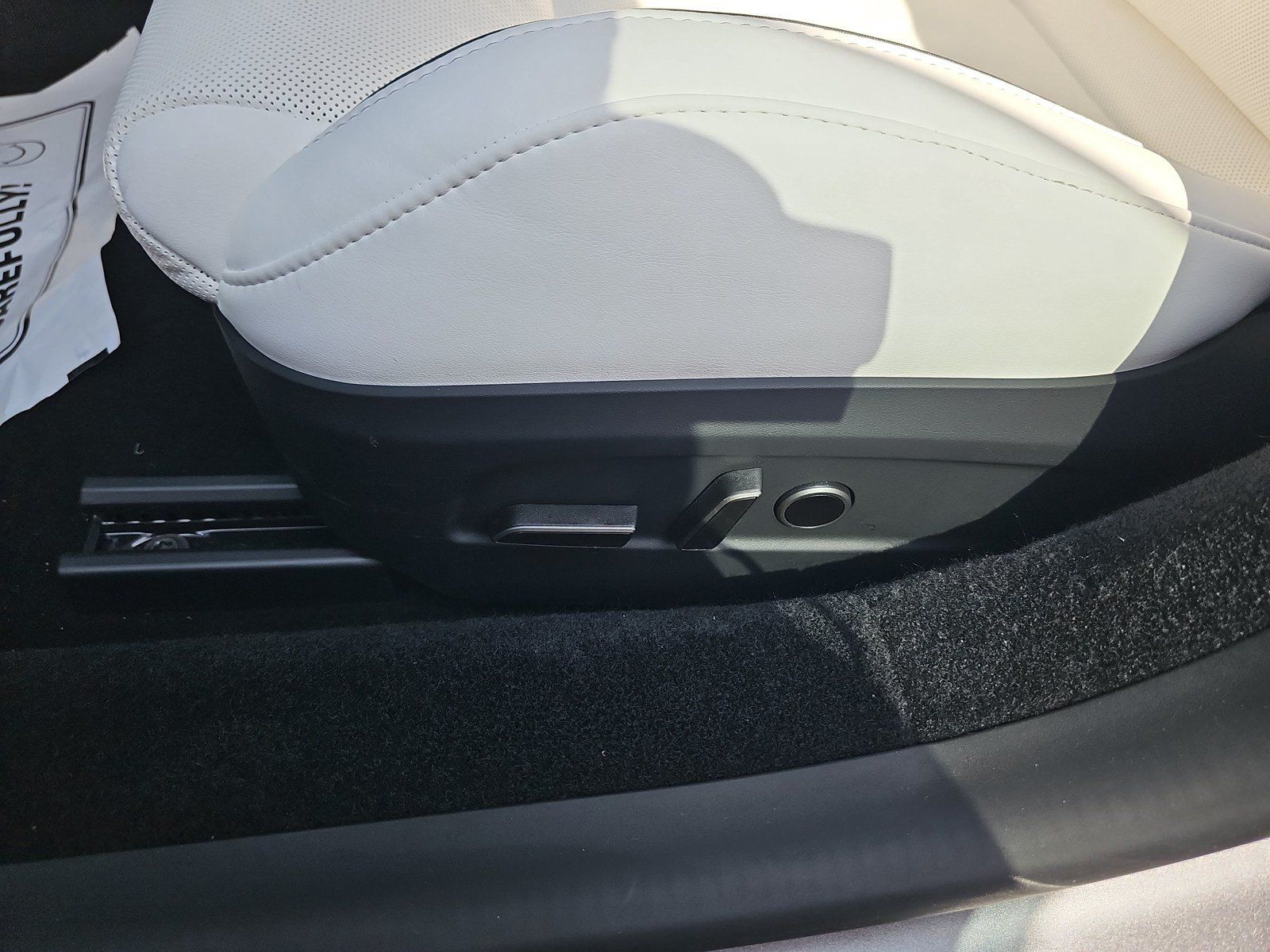 Used 2025 Tesla Model 3 Performance AWD/4WD image 25