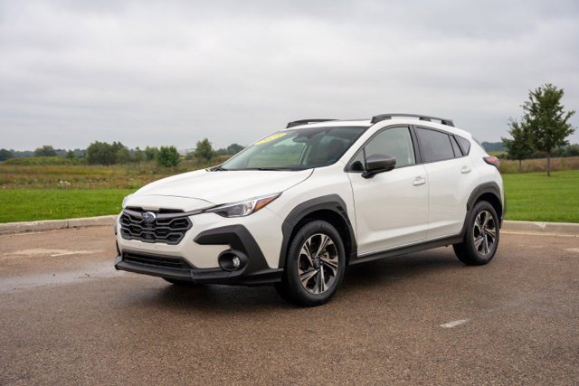 Used 2025 Subaru Crosstrek 2.5i Premium AWD/4WD image 3