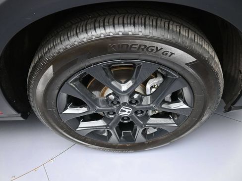 Certified 2025 Honda HR-V Sport image 13