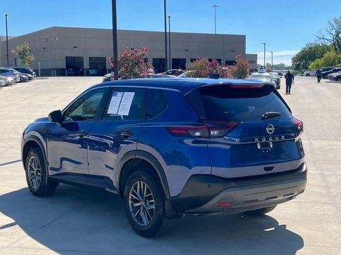 Used 2023 Nissan Rogue S FWD image 5