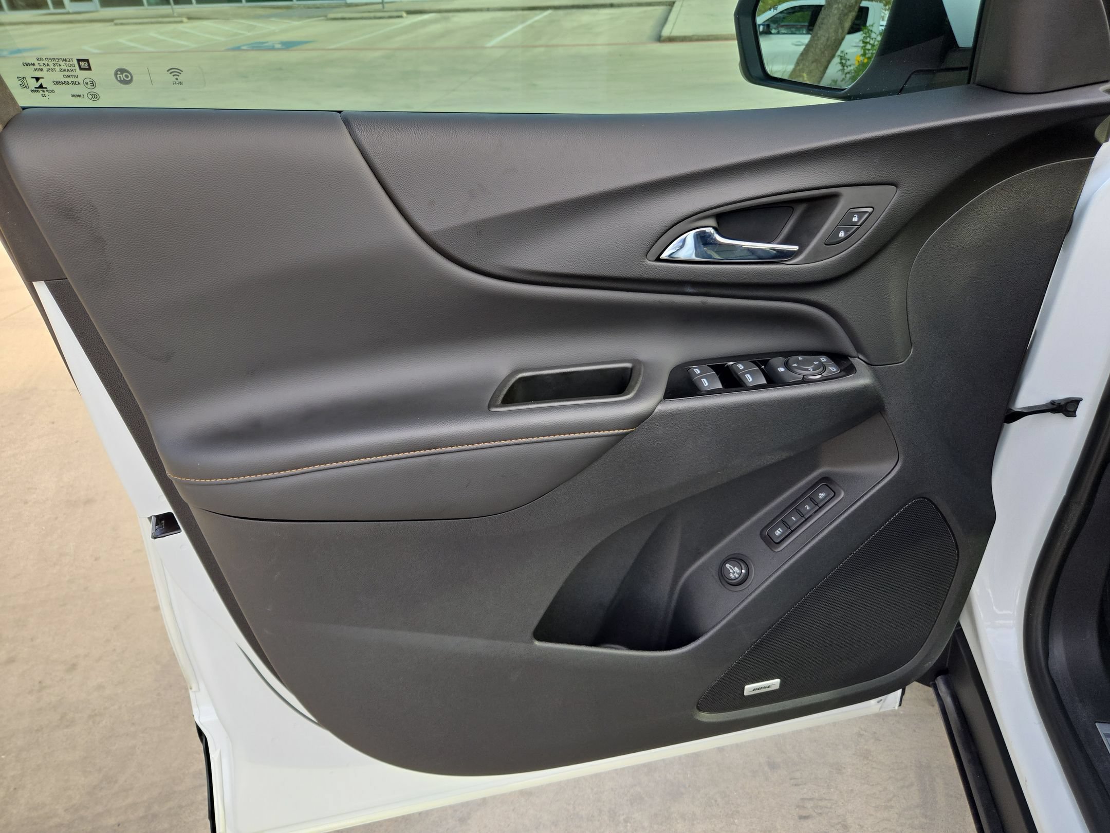 Certified 2022 Chevrolet Equinox Premier FWD image 11