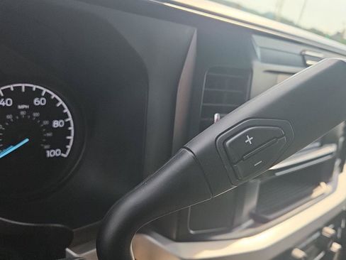 Used 2025 Ford F350 XLT AWD/4WD image 27