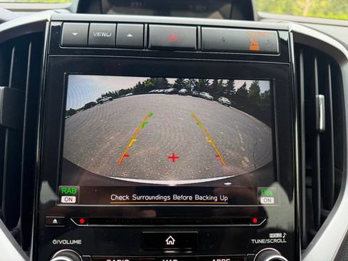 Used 2019 Subaru Ascent Touring AWD/4WD image 11