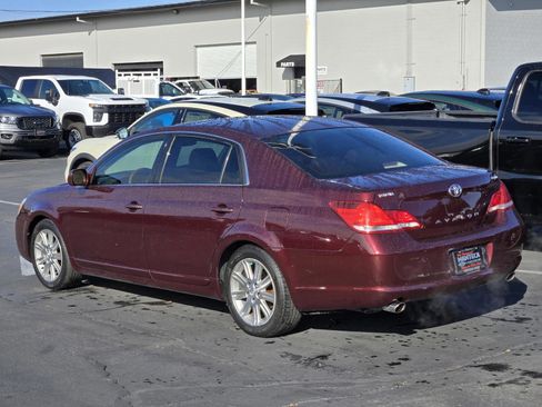Used 2005 Toyota Avalon XL image 6