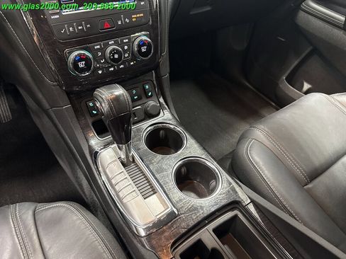 Used 2017 Buick Enclave Premium image 35