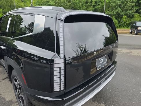 New 2026 Hyundai Ioniq 9 SE image 35