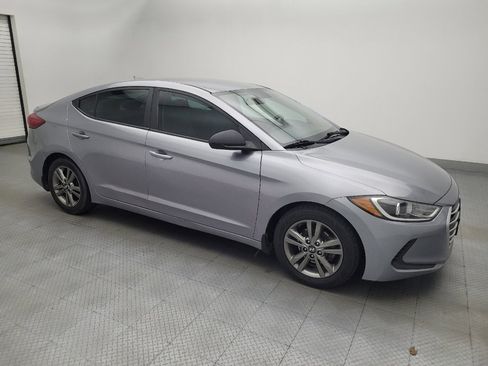 Used 2017 Hyundai Elantra SE FWD image 11