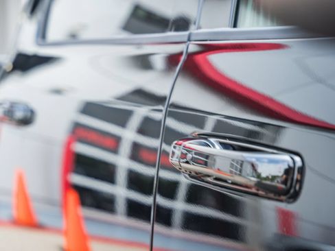 New 2026 RAM 3500 Laramie AWD/4WD image 18