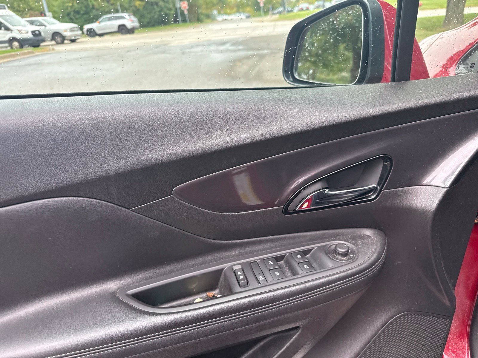 Used 2019 Buick Encore Sport Touring w/ Safety Package FWD image 18