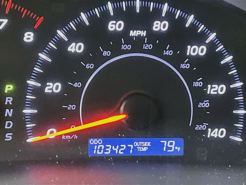Used 2011 Toyota Camry LE w/ LE Extra-Value Pkg FWD image 21