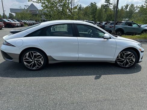 New 2025 Hyundai Ioniq 6 SEL AWD/4WD image 6