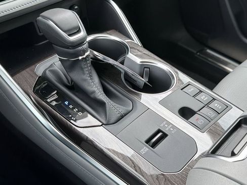 New 2026 Toyota Highlander Limited AWD/4WD image 28