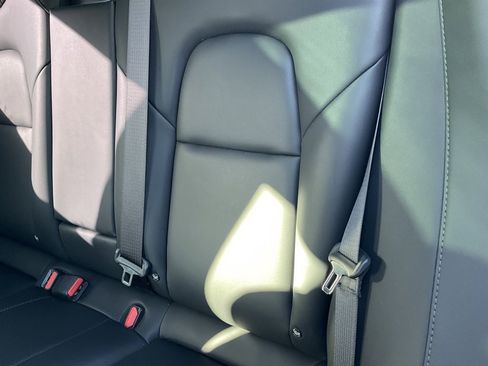 Used 2018 Tesla Model 3 Mid Range image 28